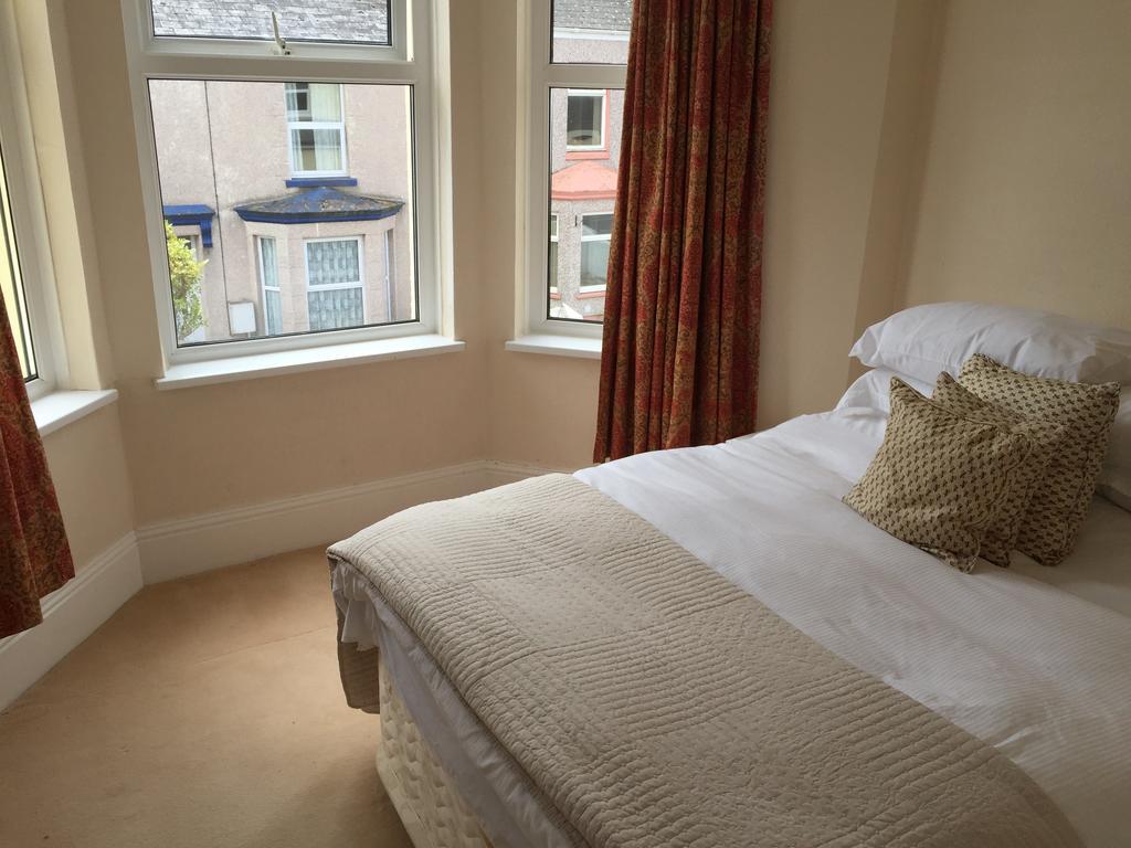 Cambridge House Bed & Breakfast Torpoint Luaran gambar